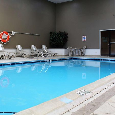 Ramada By Wyndham North Platte Ξενοδοχείο Εξωτερικό φωτογραφία