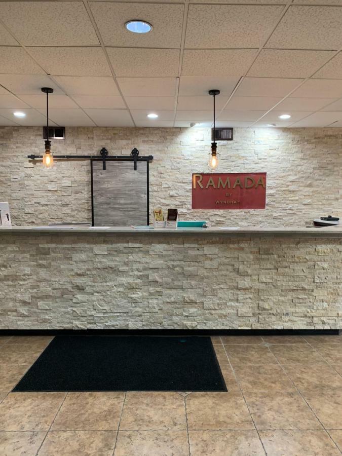 Ramada By Wyndham North Platte Ξενοδοχείο Εξωτερικό φωτογραφία